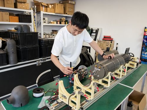 沙丁魚200無人潛航器核心測試完成 湖南大學(xué)團隊創(chuàng)新成果引領(lǐng)海洋智能裝備發(fā)展